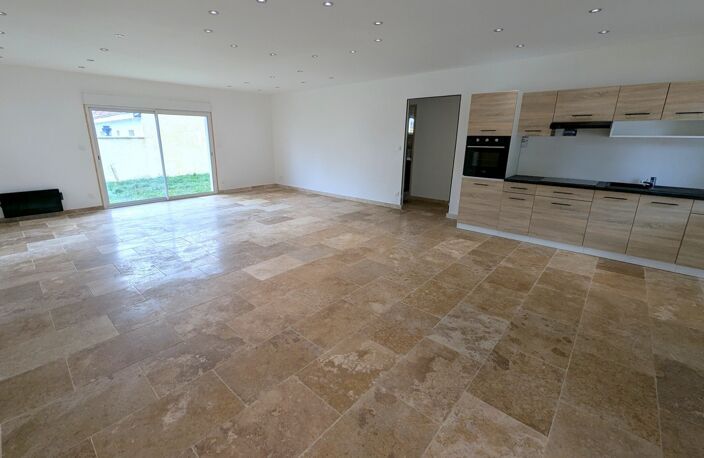 Maison à vendre SANVIGNES LES MINES (71) / terrain 867m² — photo 2