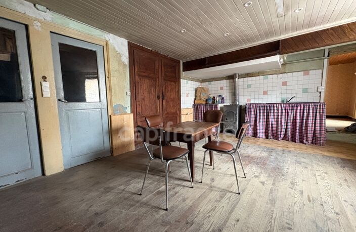 PROCHE DE BOEN sur LIGNON (42). MAISON de CAMPAGNE de 150 M2 avec ses  DÉPENDANCES de 60 M2  et  COUR ATTENANT — photo 3