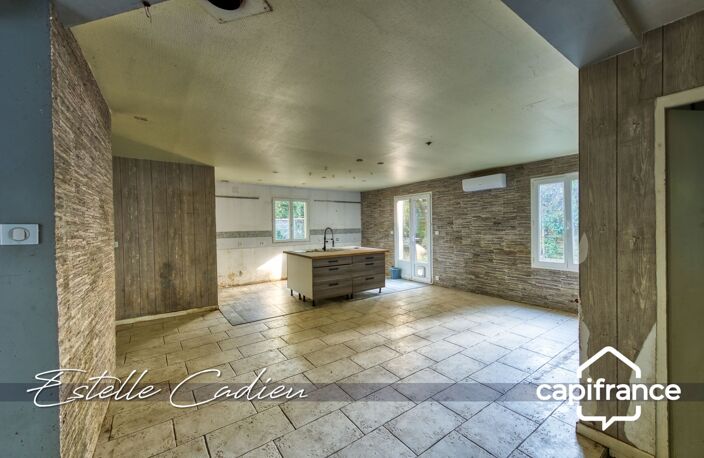 Maison à rénover + studio indépendant SAINTE MARIE DE RE (17) — photo 5