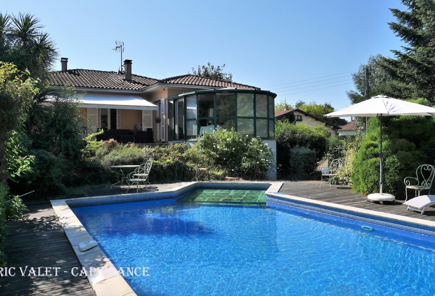 SAINT PAUL LES DAX (40)- LUMINEUSE MAISON AVEC PISCINE ET LOCAL PROFESSIONNEL A FORT POTENTIEL — photo 1