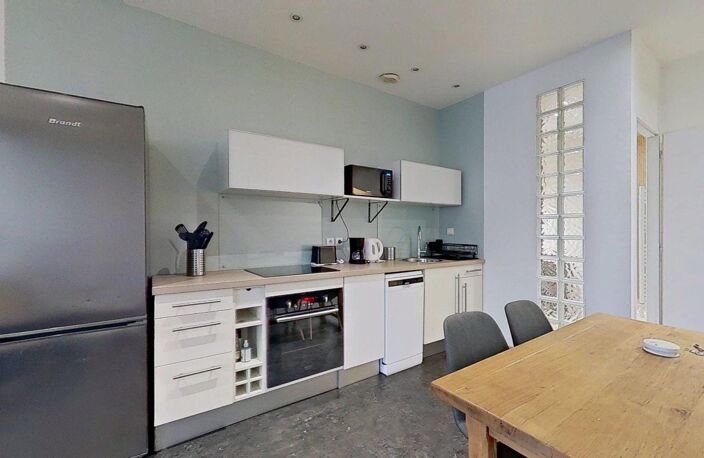 5 rue des Fossés de Trion Lyon 69005 - T2 Meublé - 890 €CC — photo 4