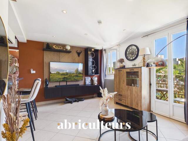 Appartement 3 pièces lumineux avec terrasse, jardin privatif au Cannet — photo du bien