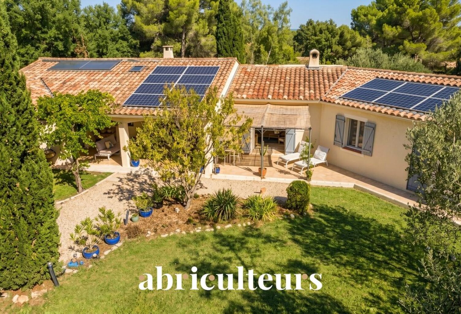 Propriété de prestige avec deux gîtes 4 étoiles, piscine et jardin paysager à Aups — photo 1