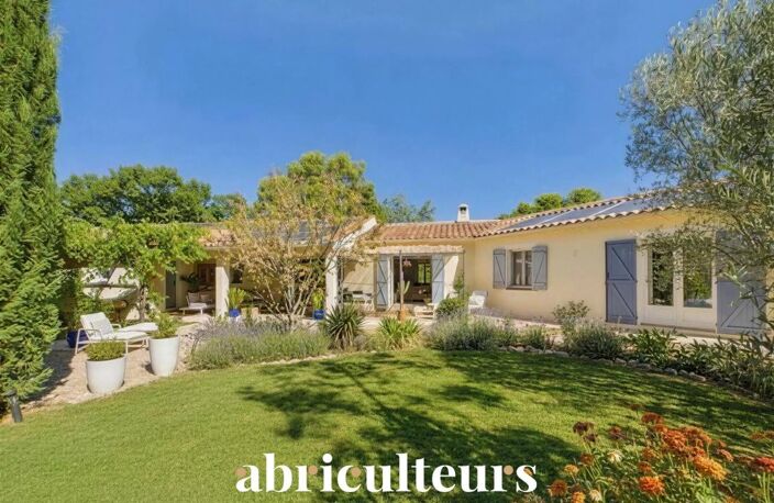 Propriété de prestige avec deux gîtes 4 étoiles, piscine et jardin paysager à Aups — photo 2
