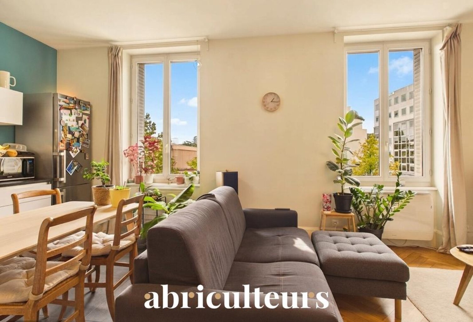 Appartement traversant de 80 m² avec cave, grenier et buanderie – Monplaisir — photo 1