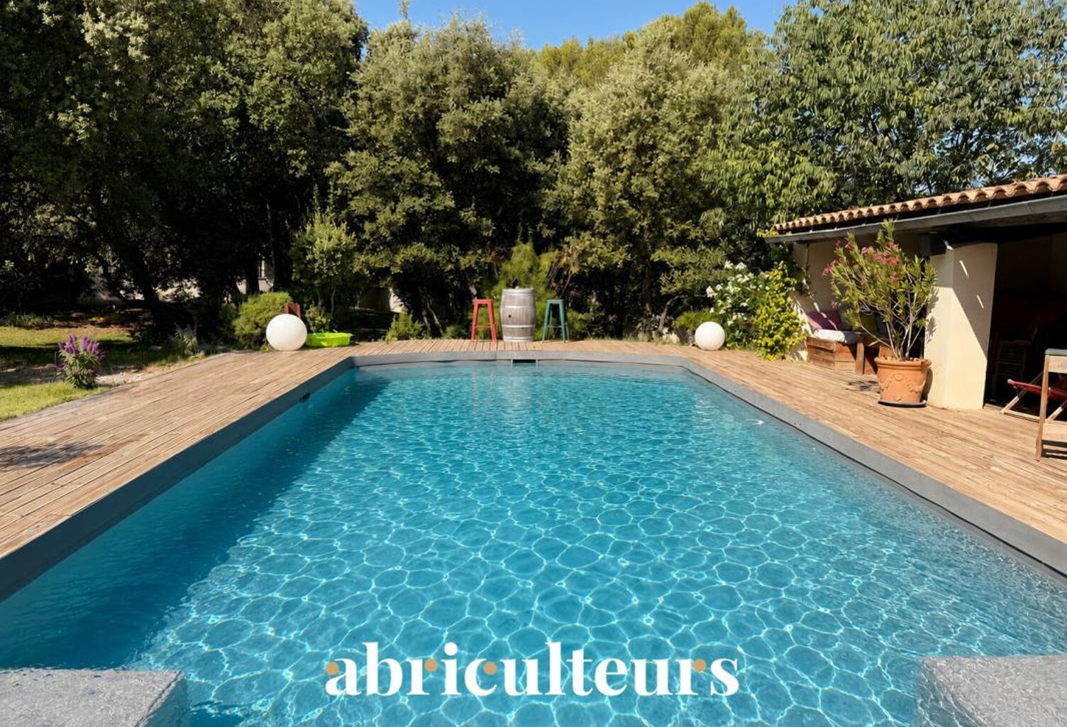 Belle propriété avec terrain, piscine/ poolhouse, dépendance à Rognes 13840 — photo 1