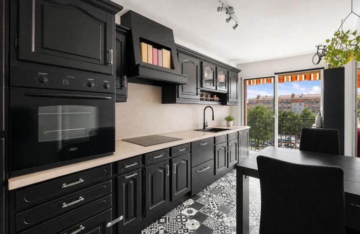 Appartement de 3 pièces de 69 m² situé à Nice — photo 3