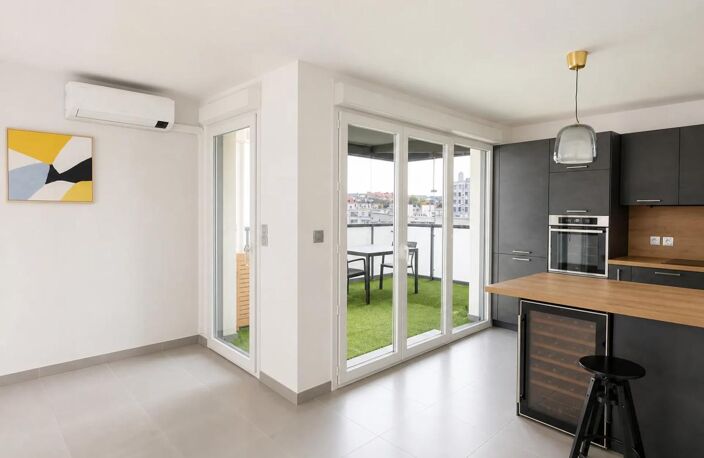 Appartement de 3 pièces de 63 m² à Lyon — photo 2