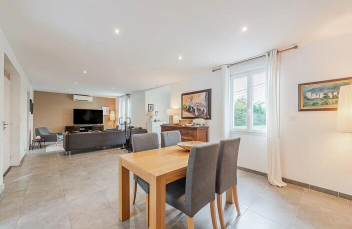 Maison de 6 pièces de 150 m² à Béthisy-Saint-Pierre — photo 3