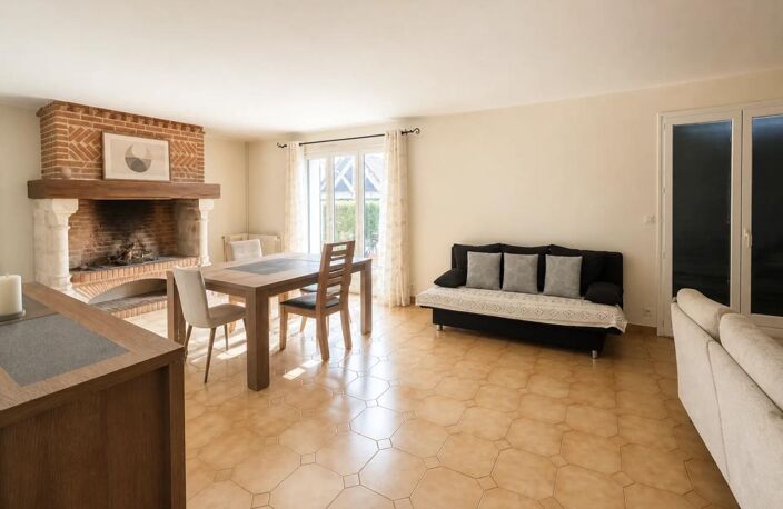 Maison de 5 pièces de 158 m² à Boissy-Saint-Léger — photo 2