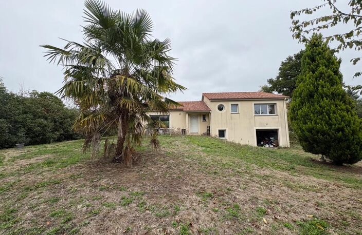 Maison de 4 pièces de 118 m² à Ambazac — photo 2