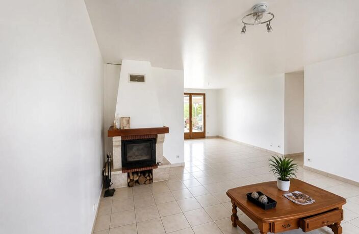Maison de 5 pièces de 93 m² à Issoudun — photo 5