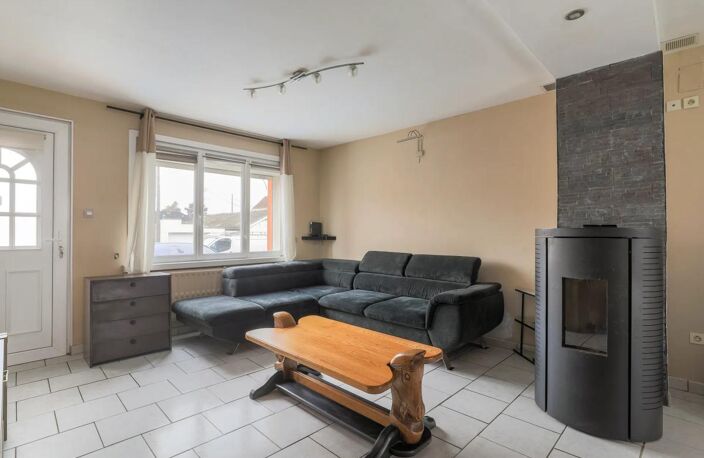 Maison de 4 pièces de 100 m² à Petite-Forêt — photo 3