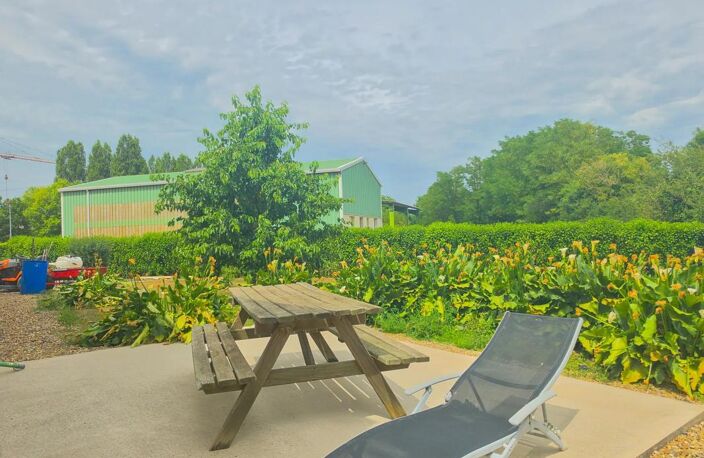 Maison de plain-pied – 2010 – 3 chambres – 1 009 m² de terrain — photo 2