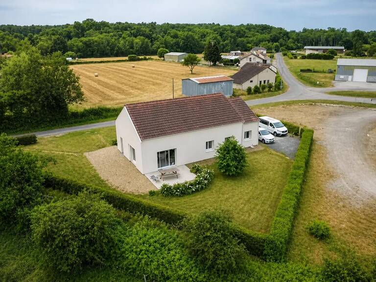 Maison de plain-pied – 2010 – 3 chambres – 1 009 m² de terrain — photo 1