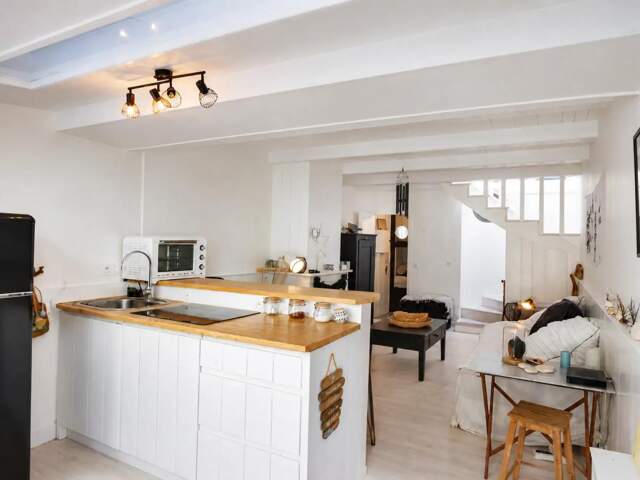 17880 LES PORTES EN RÉ - Maison 3 pièces de 44 m² avec cheminée — photo du bien