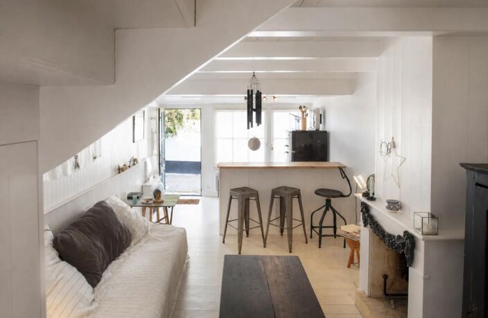 17880 LES PORTES EN RÉ - Maison 3 pièces de 44 m² avec cheminée — photo 2