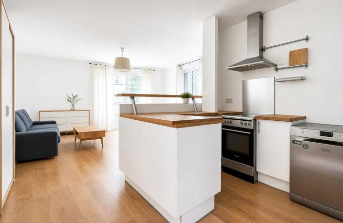 PARIS XVIII (Anvers) - Appartement 57,51 m2 + terrasse — photo 4