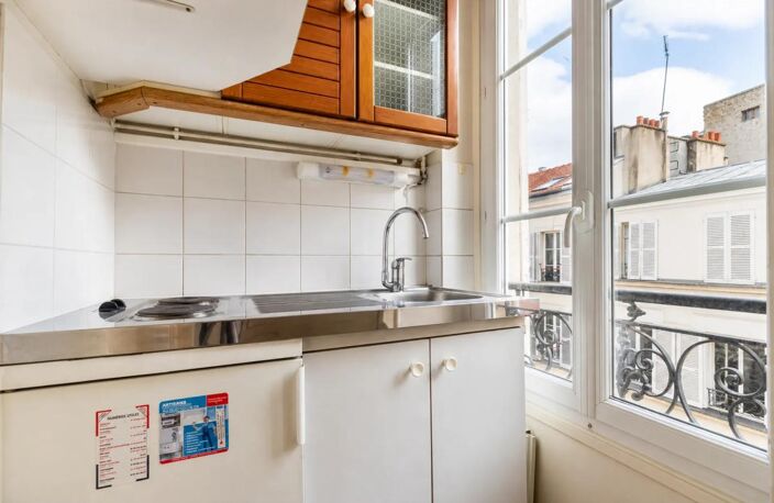Appartement 2 pièces de 27 m² situé à Paris — photo 5