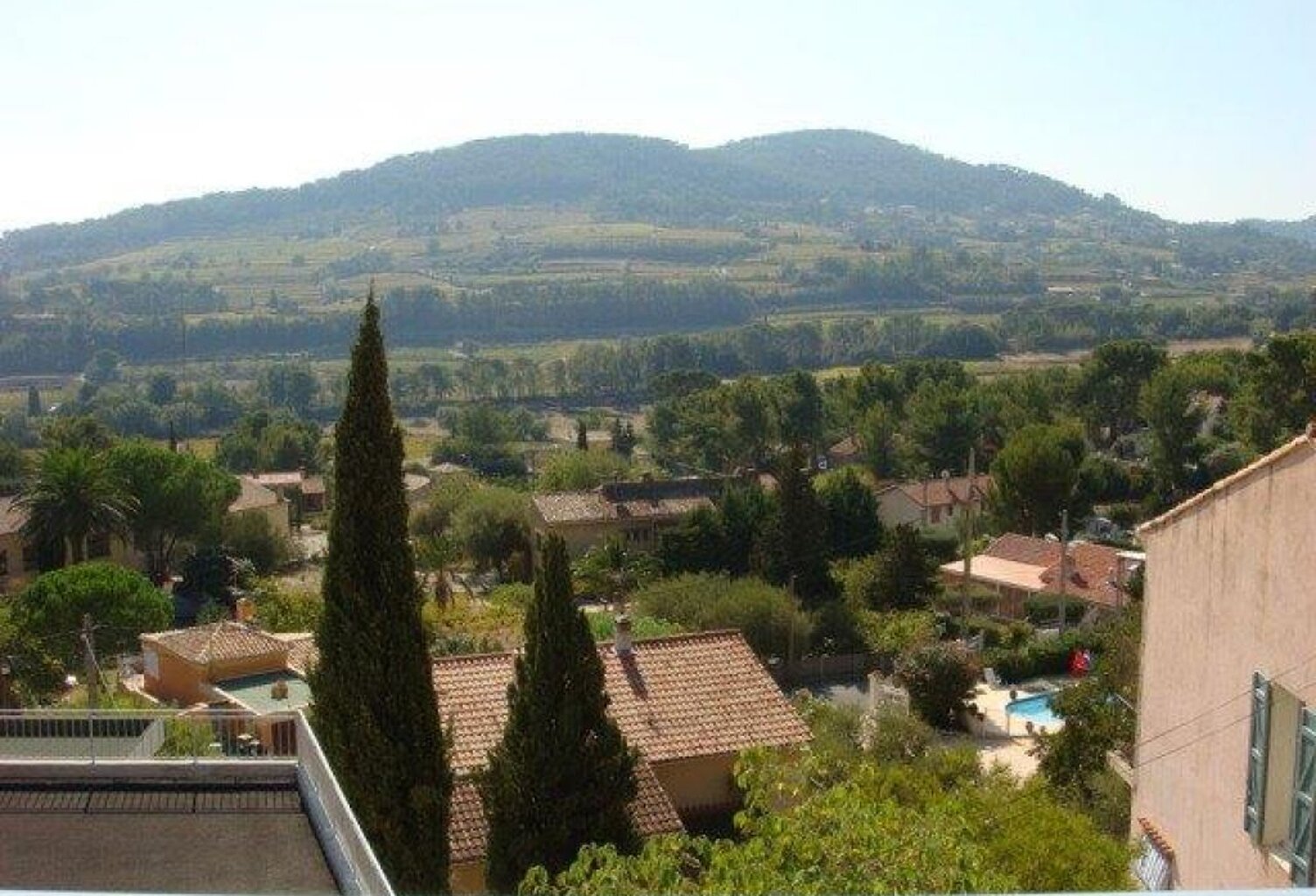 Appartement 3 pièces + Parking - LA CADIERE D'AZUR — photo 1