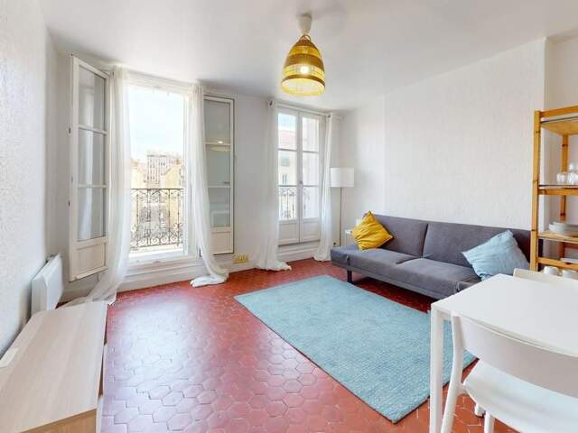 Appartement À Vendre - T3 - 74.2 m² - proche La Joliette — photo du bien