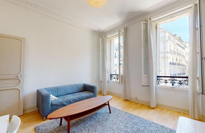 Appartement À Vendre - T3 - 73.3 m² - proche La Joliette — photo 2