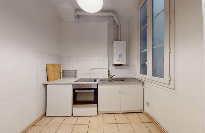 Appartement À Vendre - T3 - 73.3 m² - proche La Joliette — photo 4