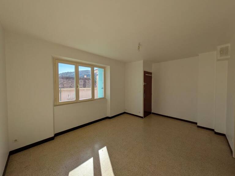 Appartement À Louer — photo 1