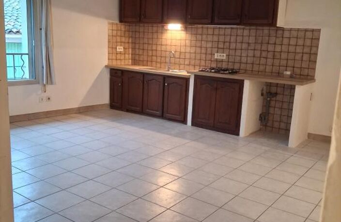 Appartement À Louer Non Meublé — photo 2