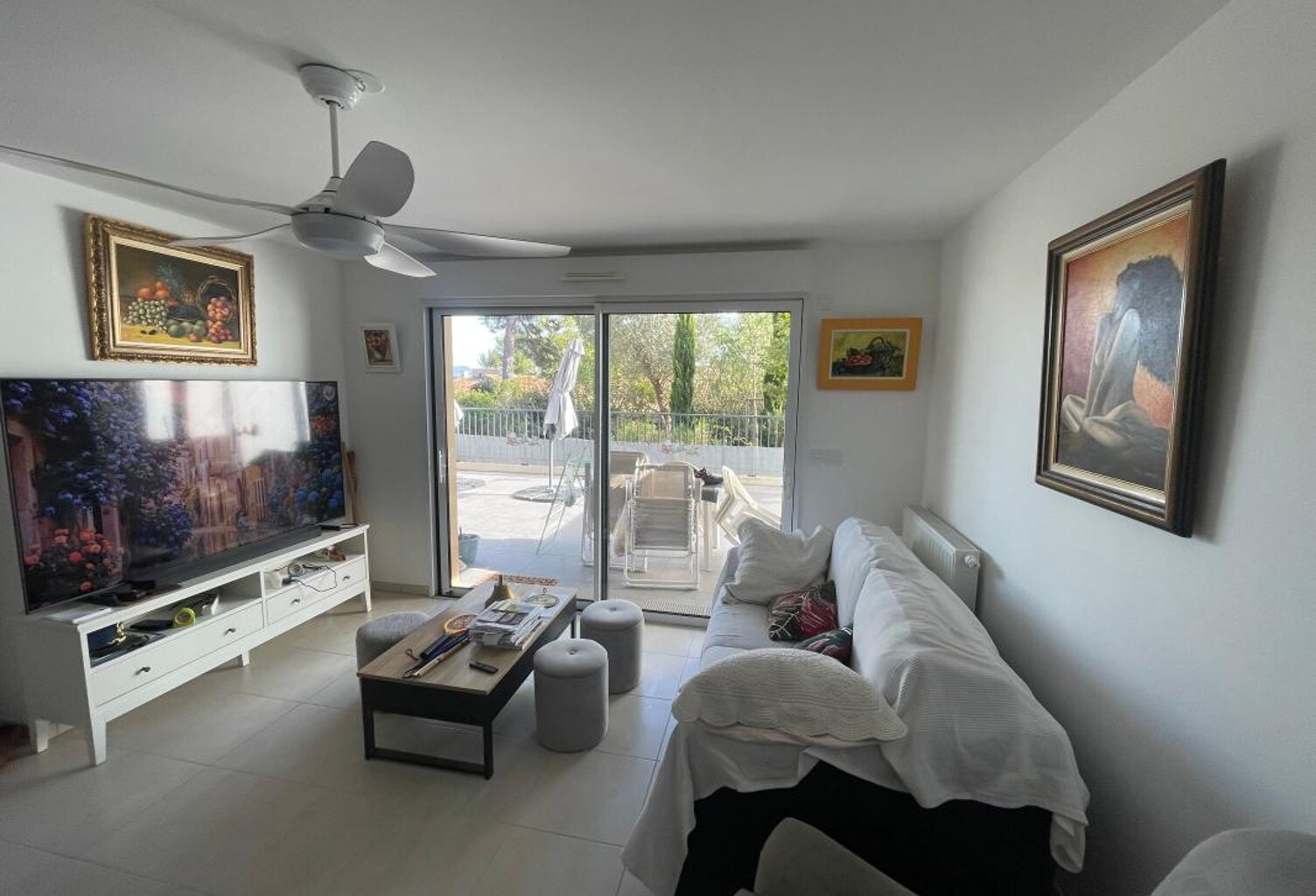 A VENDRE LA CIOTAT 13600 MAGNIFIQUE APPARTEMENT AVEC 37 M2 DE TERRASSE ET DOUBLE PARKING — photo 1