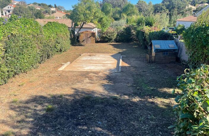 A VENDRE LA SEYNE SUR MER 83500 CADRE CAMPAGNE VILLA INDIVIDUELLE 5 PIECES 4 CHAMBRES  GARAGE — photo 4