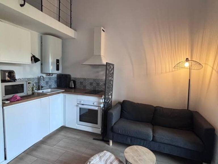 Appartement À Louer T2 meublé Sanary — photo 1