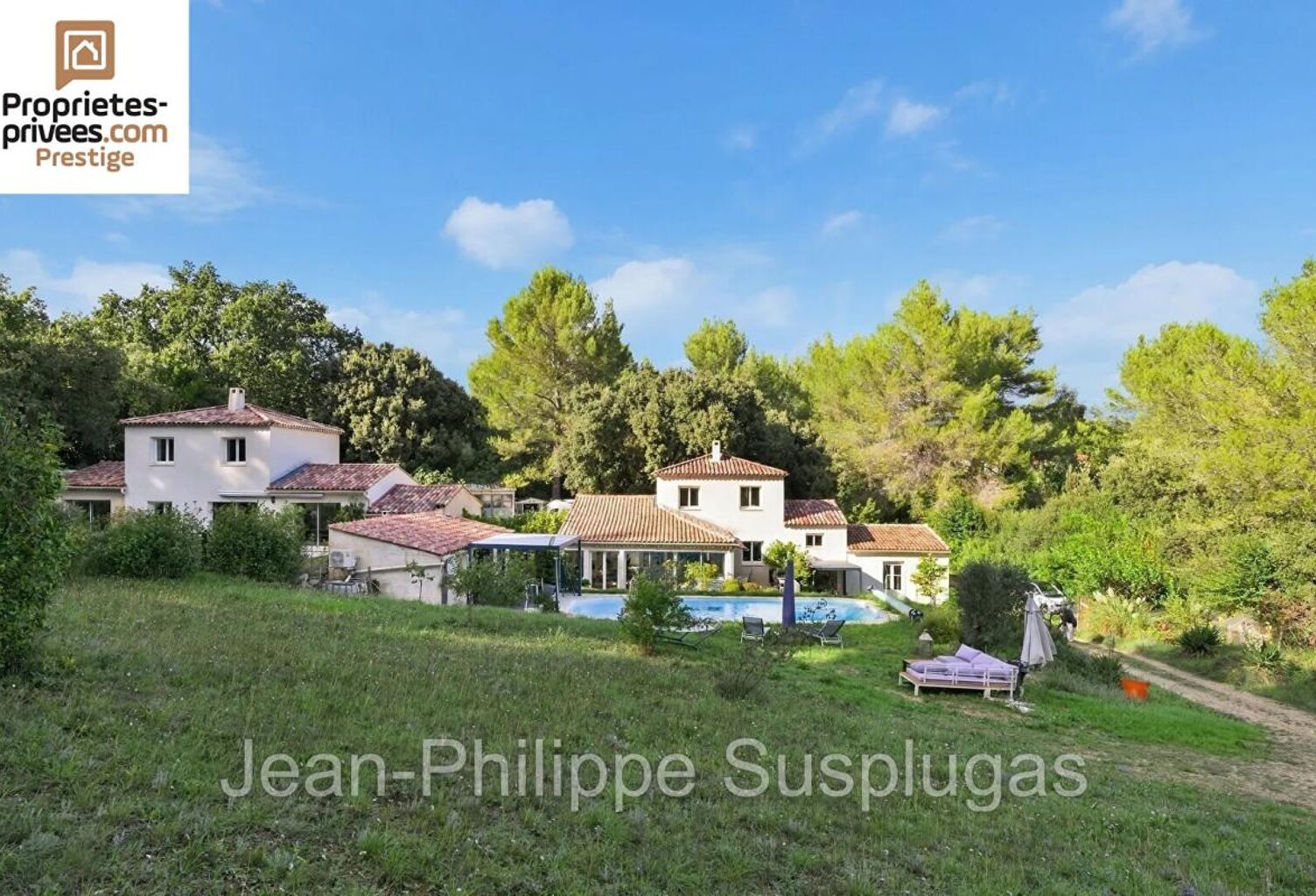 Maisons Cuges Les Pins 12 pièce(s) 310 m2 — photo 1