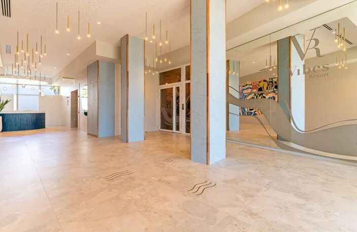 CAP D'AGDE. DUPLEX DE STANDING 87 M². ROOFTOP RÉSIDENT ET VUE PANORAMIQUE PORT ET MER — photo 5