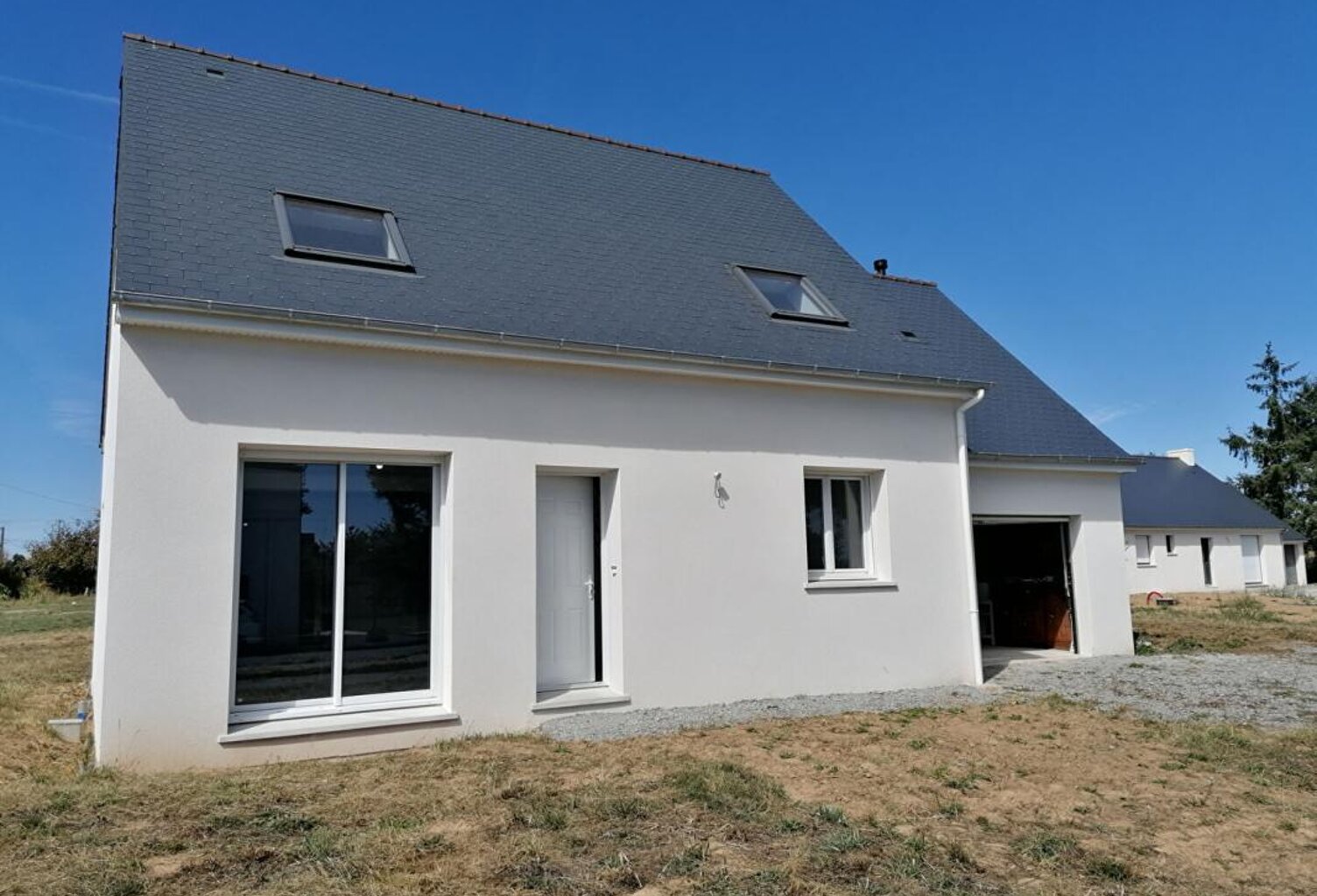 Maison 102m² de 2025, DPE A/A, 4 chambres et terrain de 1 500 m² — photo 1