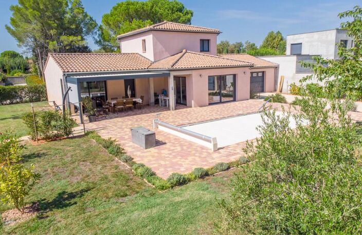 L'ISLE-SUR-LA-SORGUE - MAISON RÉCENTE, PISCINE ET GRAND GARAGE — photo 4