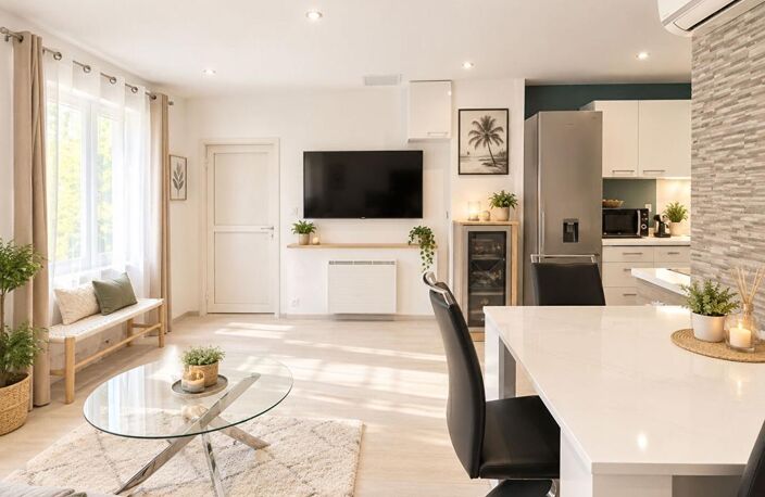 LE MUY - Appartement T3 dernier étage de 42 m² avec 2 Chambres, sans travaux ! — photo 2