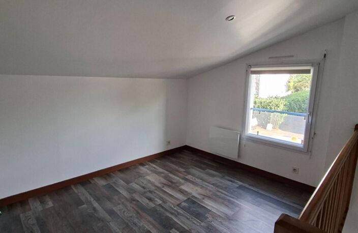 Appartement T2. 33.80 M².1ch .1 Mezzanine — photo 5