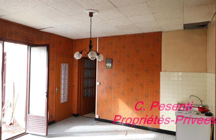Maison à rénover totalement Coupvray 3 pièce(s) 57 m2(1440 m² de terrain) — photo 4