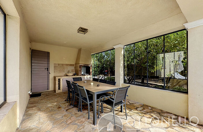 Maison Roquebrune Sur Argens 5 pièces 140 m2 sur 1300 m2 de terrain avec piscine et garage — photo 4