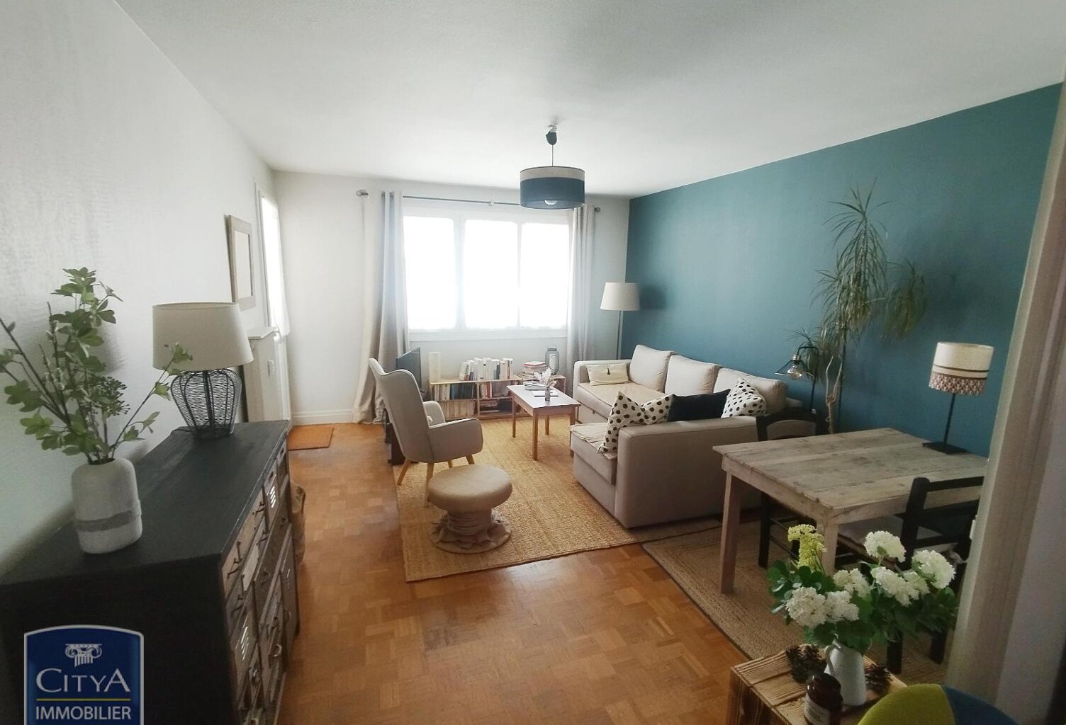 Location appartement 3 pièces 64 m² à Chambéry (73000) — photo 1