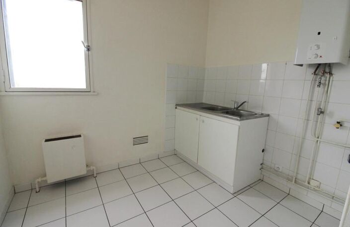 Location appartement 3 pièces 48 m² à Toulouse (31300) — photo 4