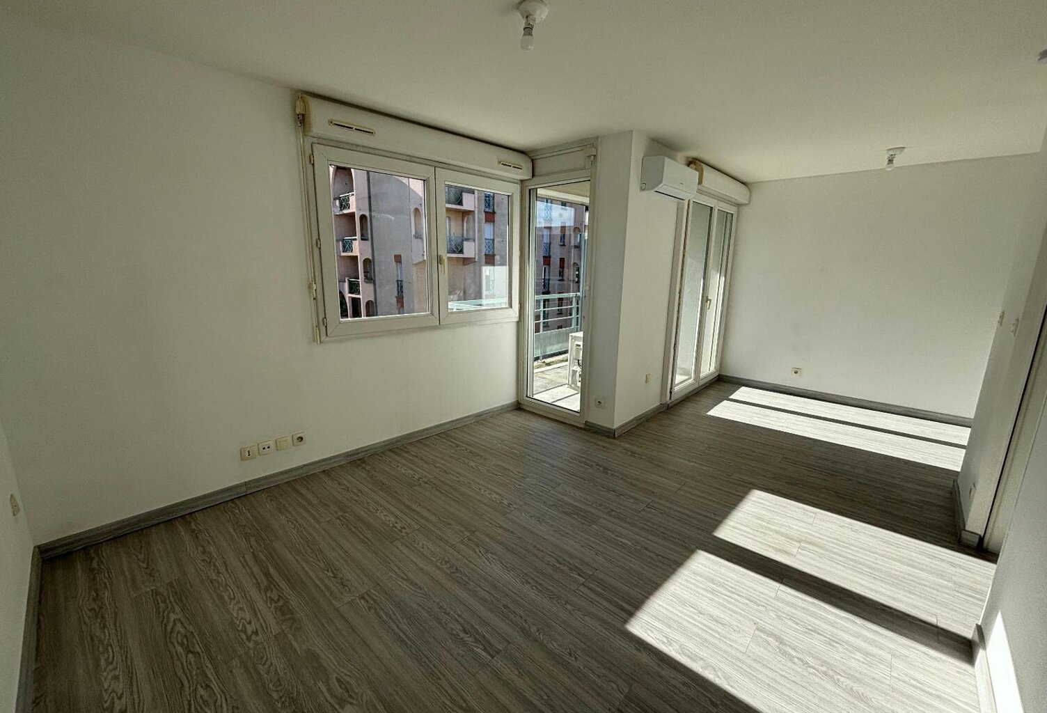 Location appartement 2 pièces  à Toulouse (31200) — photo 1