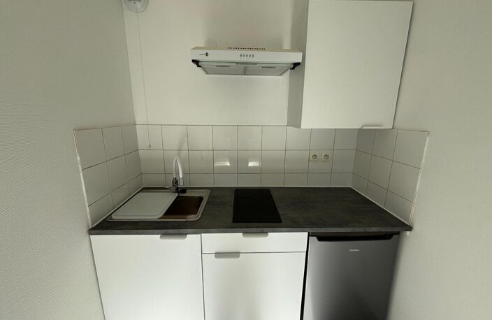 Location appartement 2 pièces  à Toulouse (31200) — photo 4