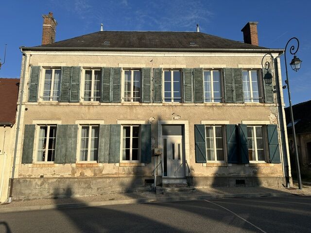 Maison bourgeoise 255 m²