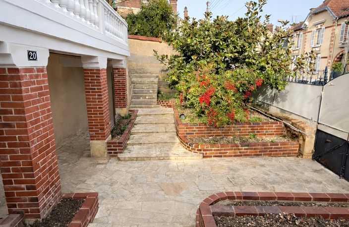 Vente Maison traditionnelle 7 pièces — photo 3