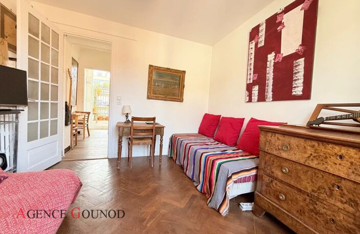 RARE -A Nice, QUARTIER DES MUSICIENS - STUDIO +TERRASSE + BALCON — photo 5