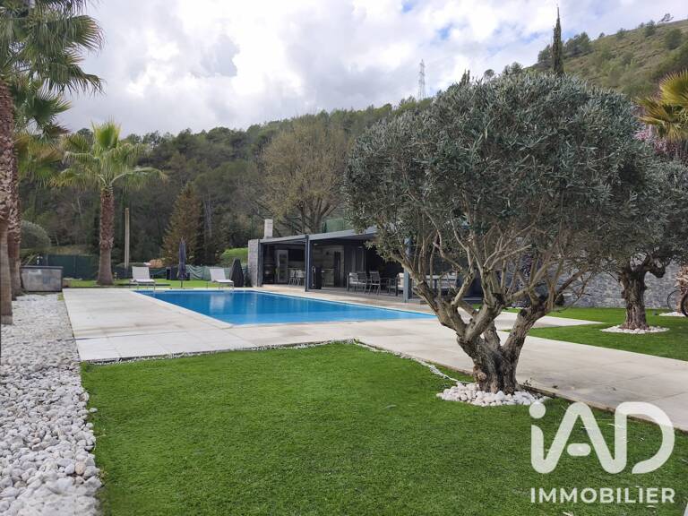 Vente Maison/villa 6 pièces — photo 1