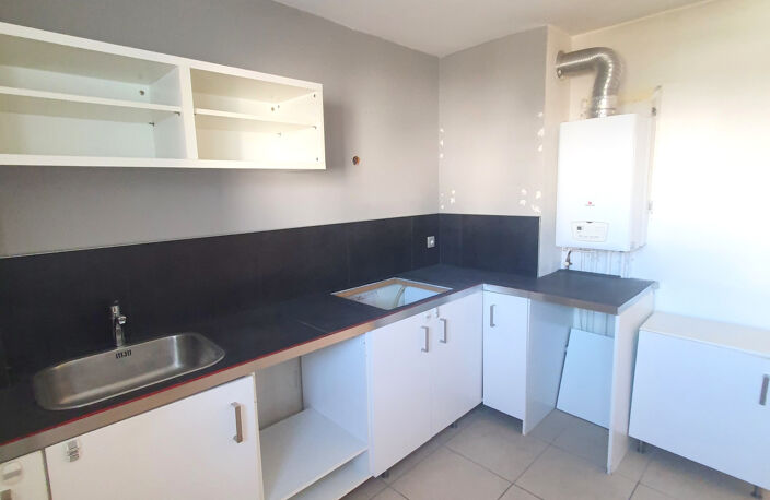Dépt Hérault (34), à vendre MONTPELLIER Appartement T3 de 66 — photo 4