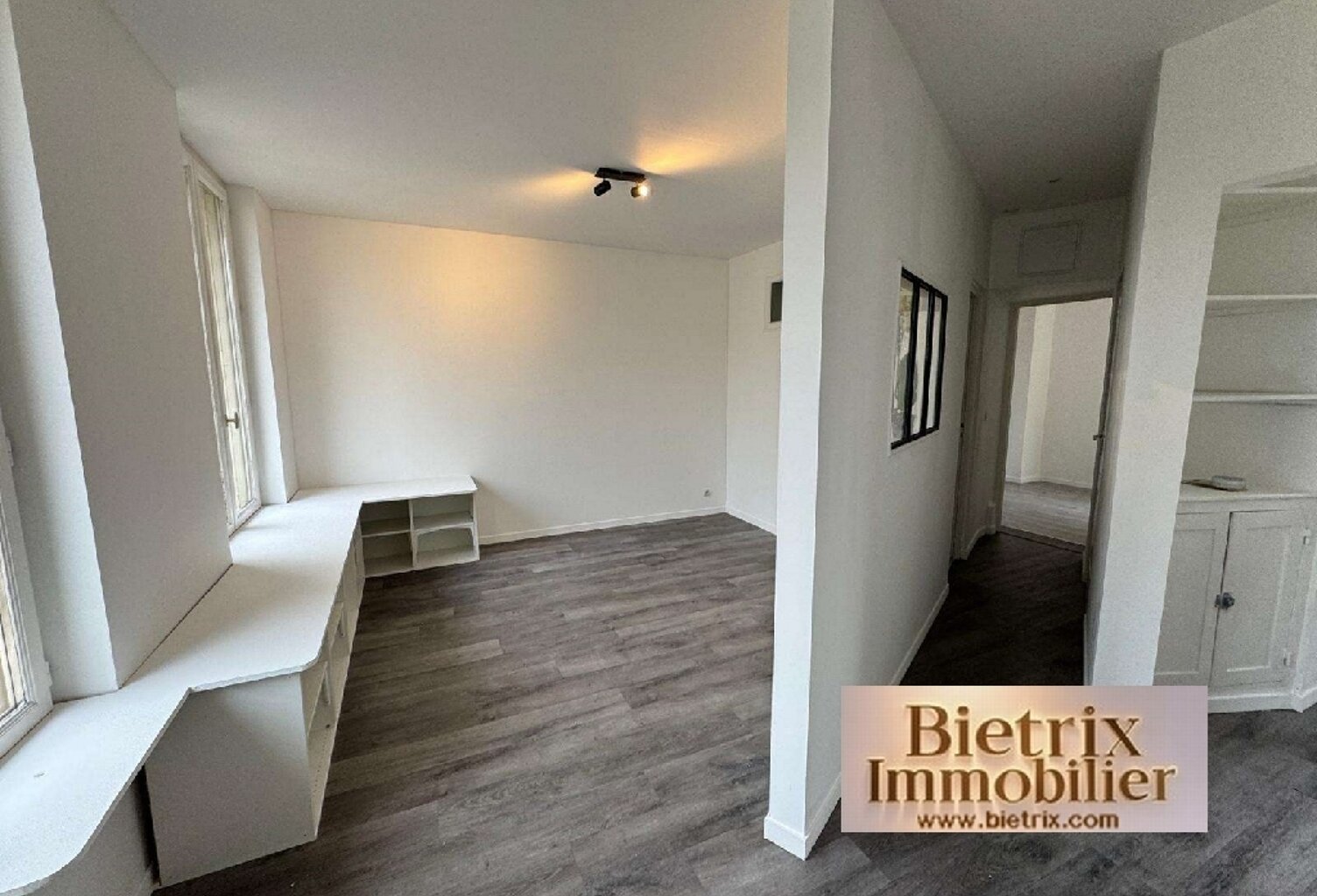 Location appartement 2 pièces 40 m² à L'Isle-Adam (95290) — photo 1